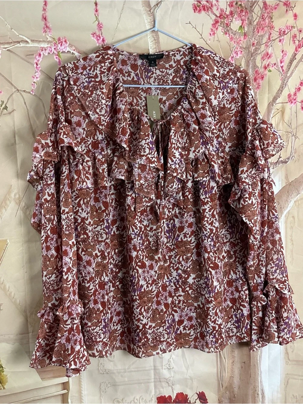 NEW J.Crew Ruffle Crinkle Chiffon Top in the "Fête Floral" print - Picture 2 of 9